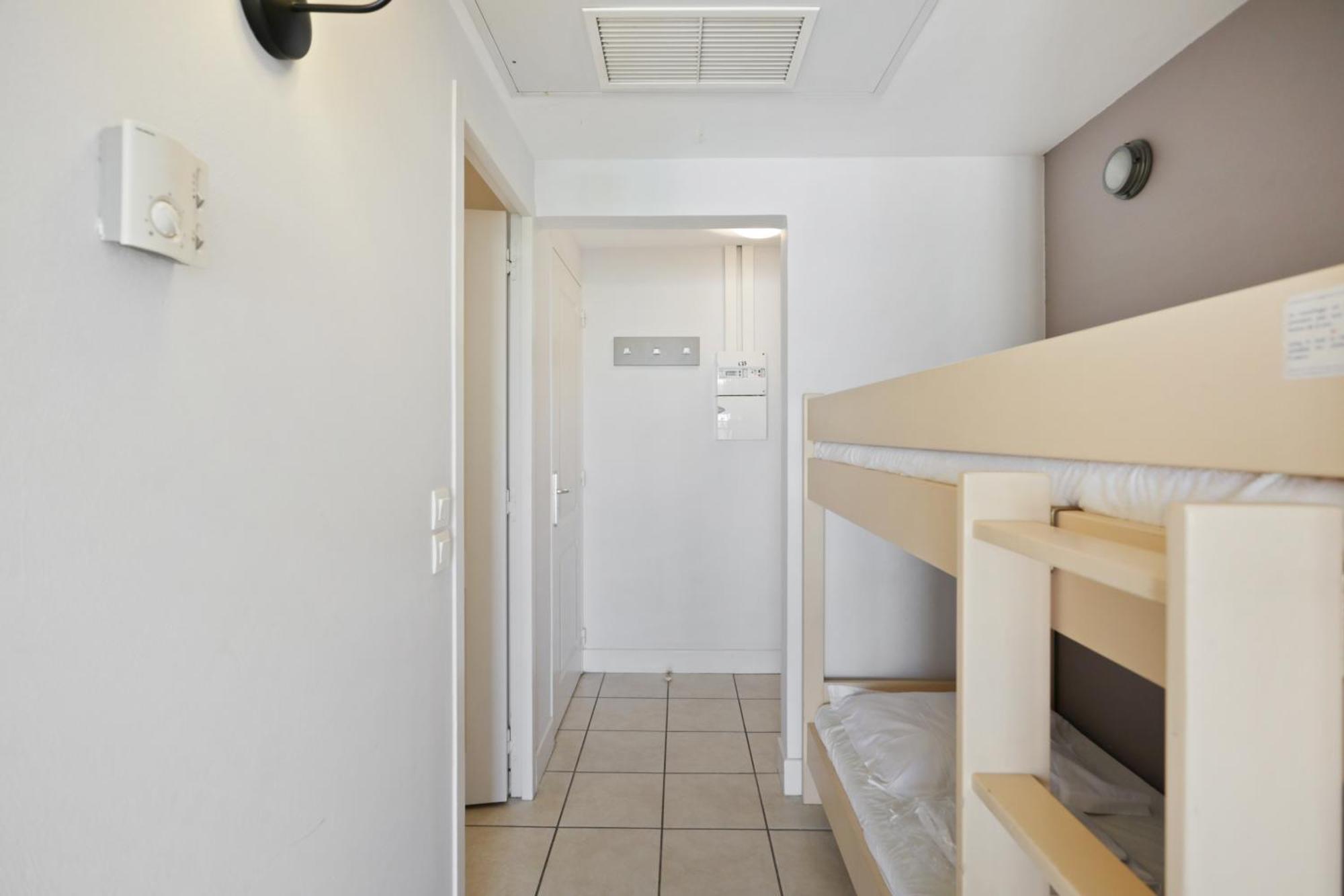 Residence Heliotel Marine Saint-Laurent-du-Var Exterior foto